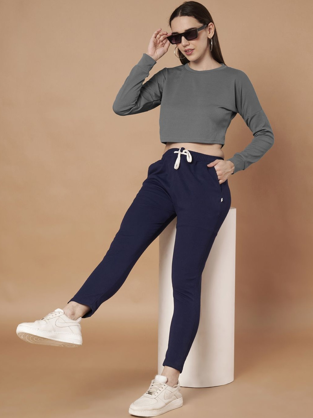 Moda Rapido Women Grey Solid Crop T-shirt With Long sleeves