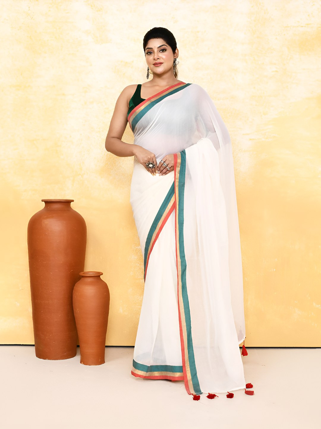 Ruuprekha Women Pure Mul Cotton Saree with Fancy Border
