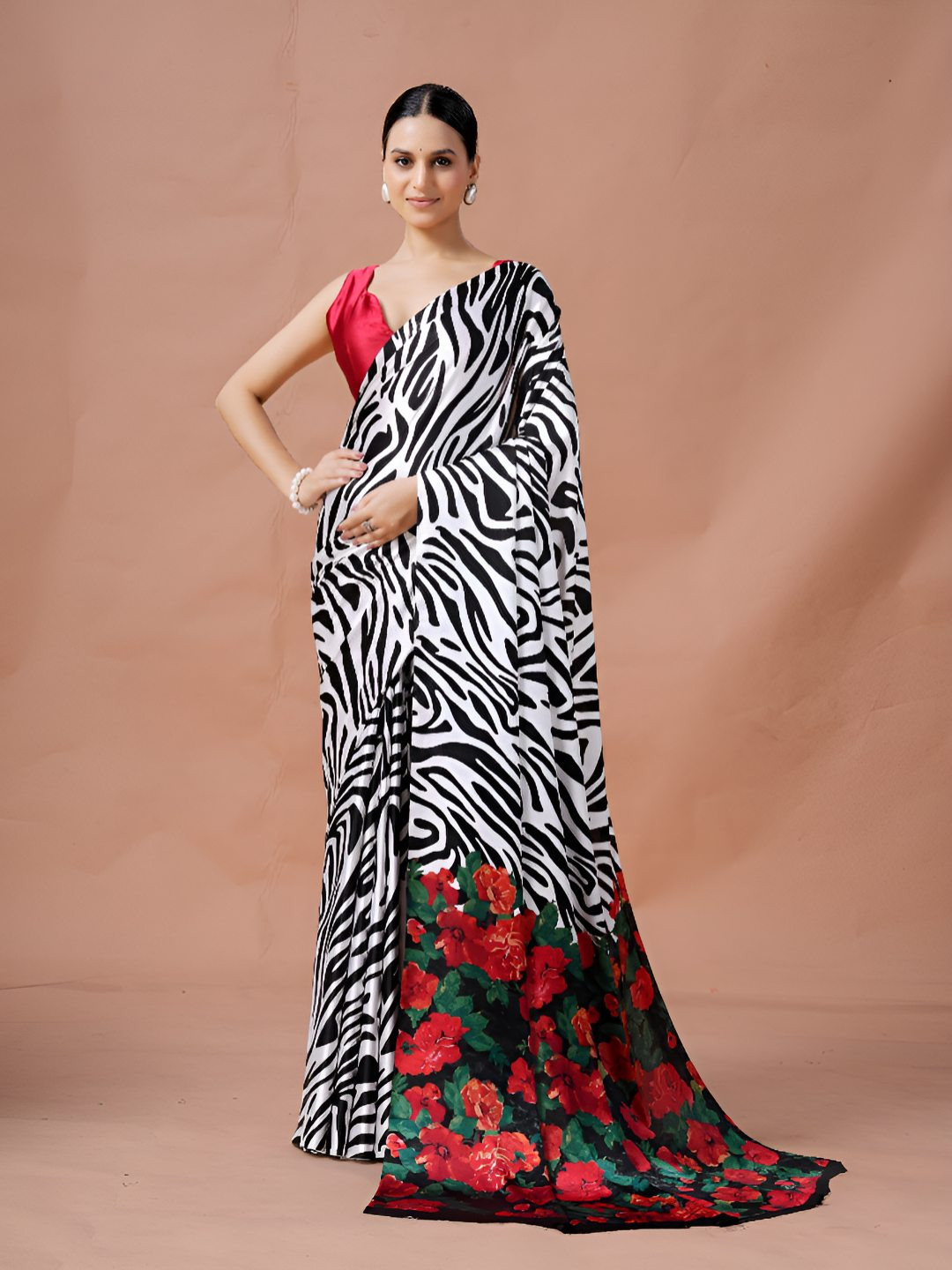 Garden Vareli Animal Print Saree With Floral Border & Unstitched Blouse Piece