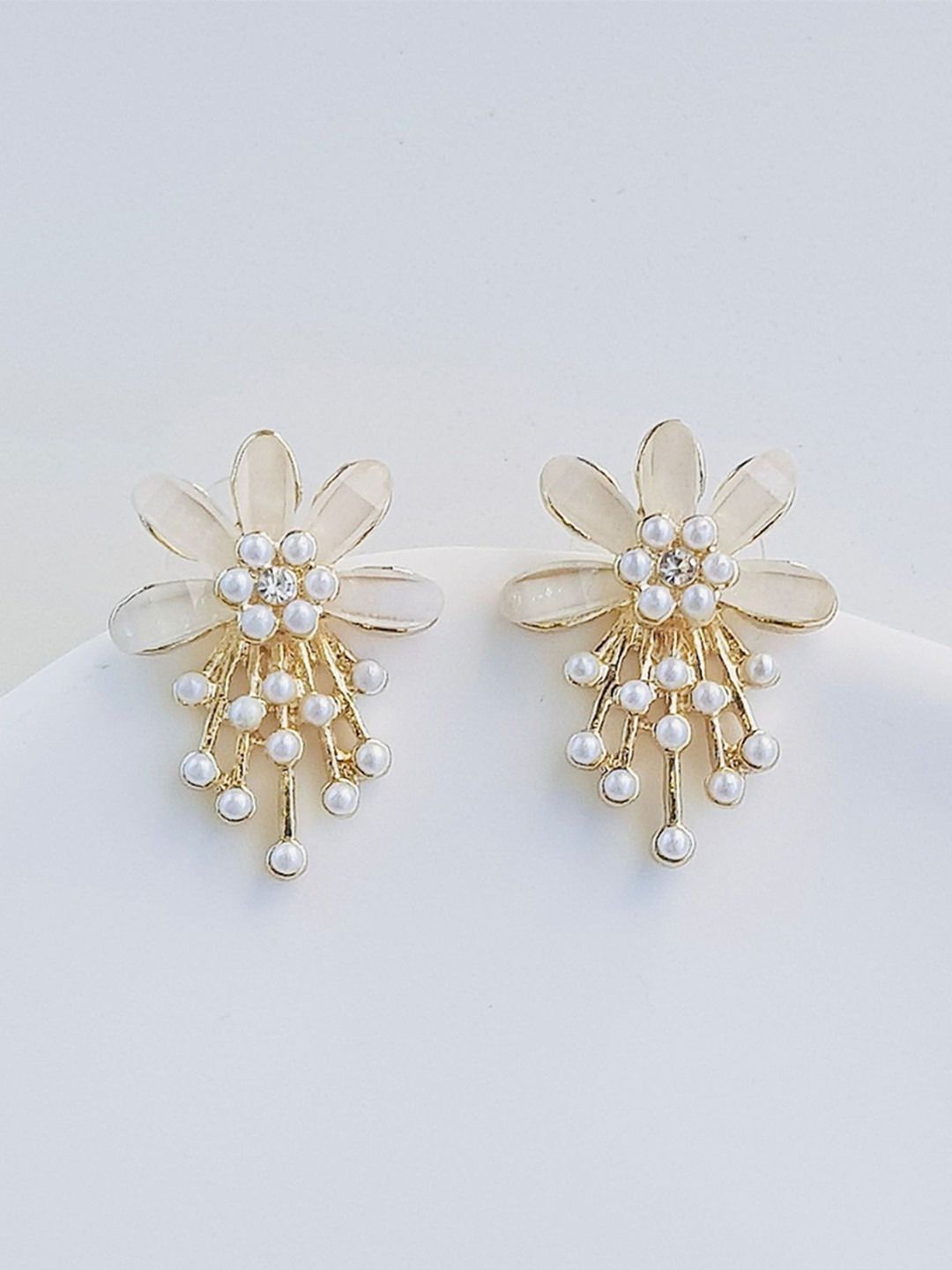 Aryee Sterling Silver Artificial Stones Studded And Pearls Beaded Floral Studs