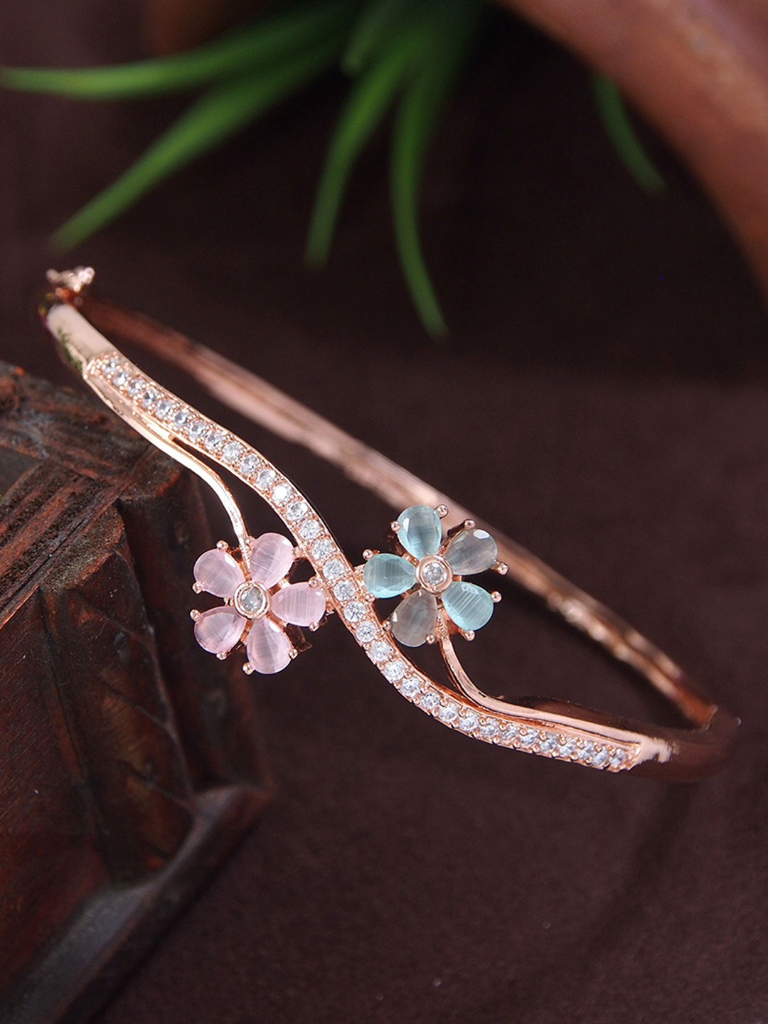 House of Pataudi Women Brass Rose Gold-Plated Bangle-Style Bracelet