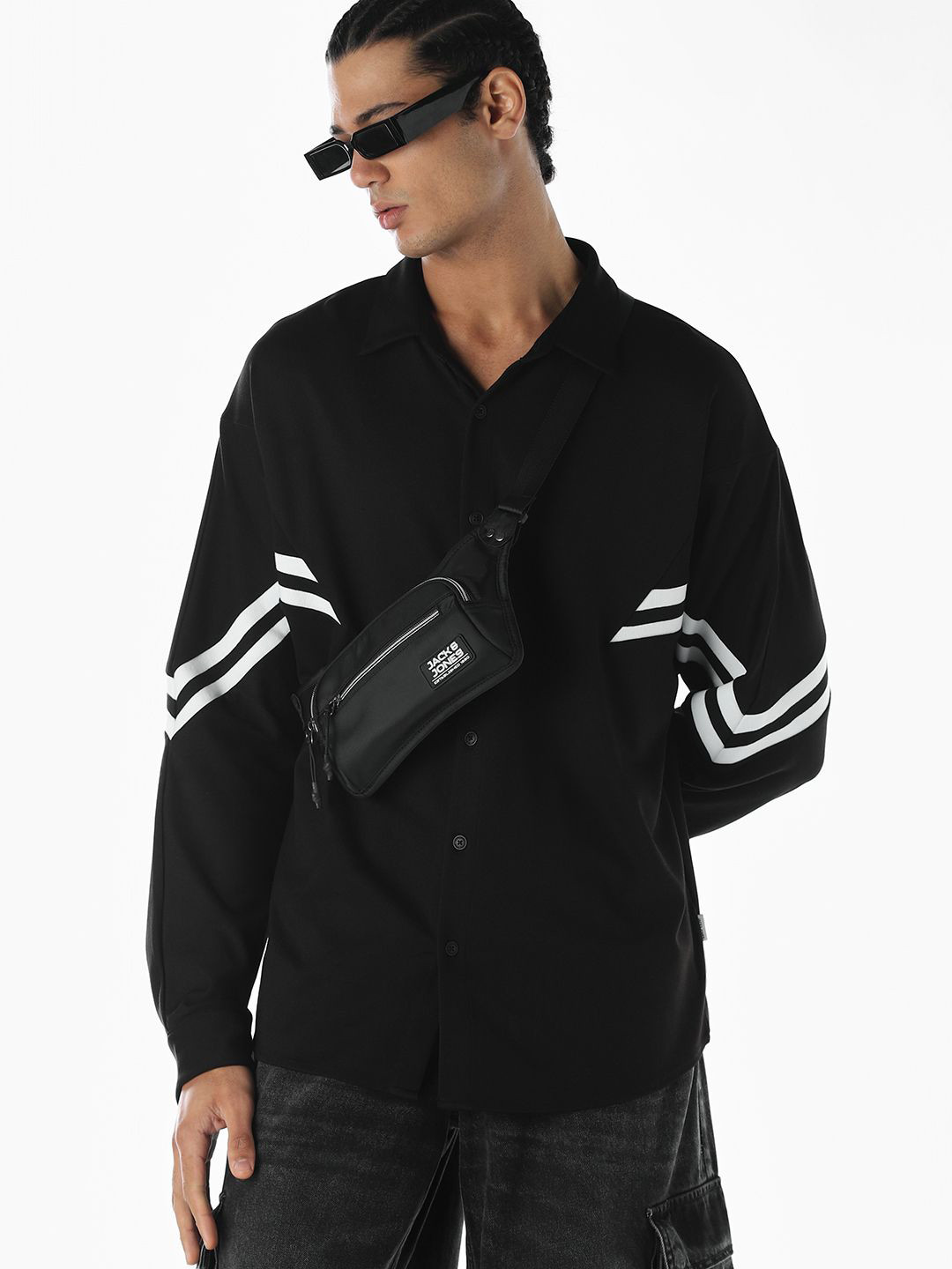 Jack & Jones Men Oversized Fit Solid Spread Collar Casual Shirt