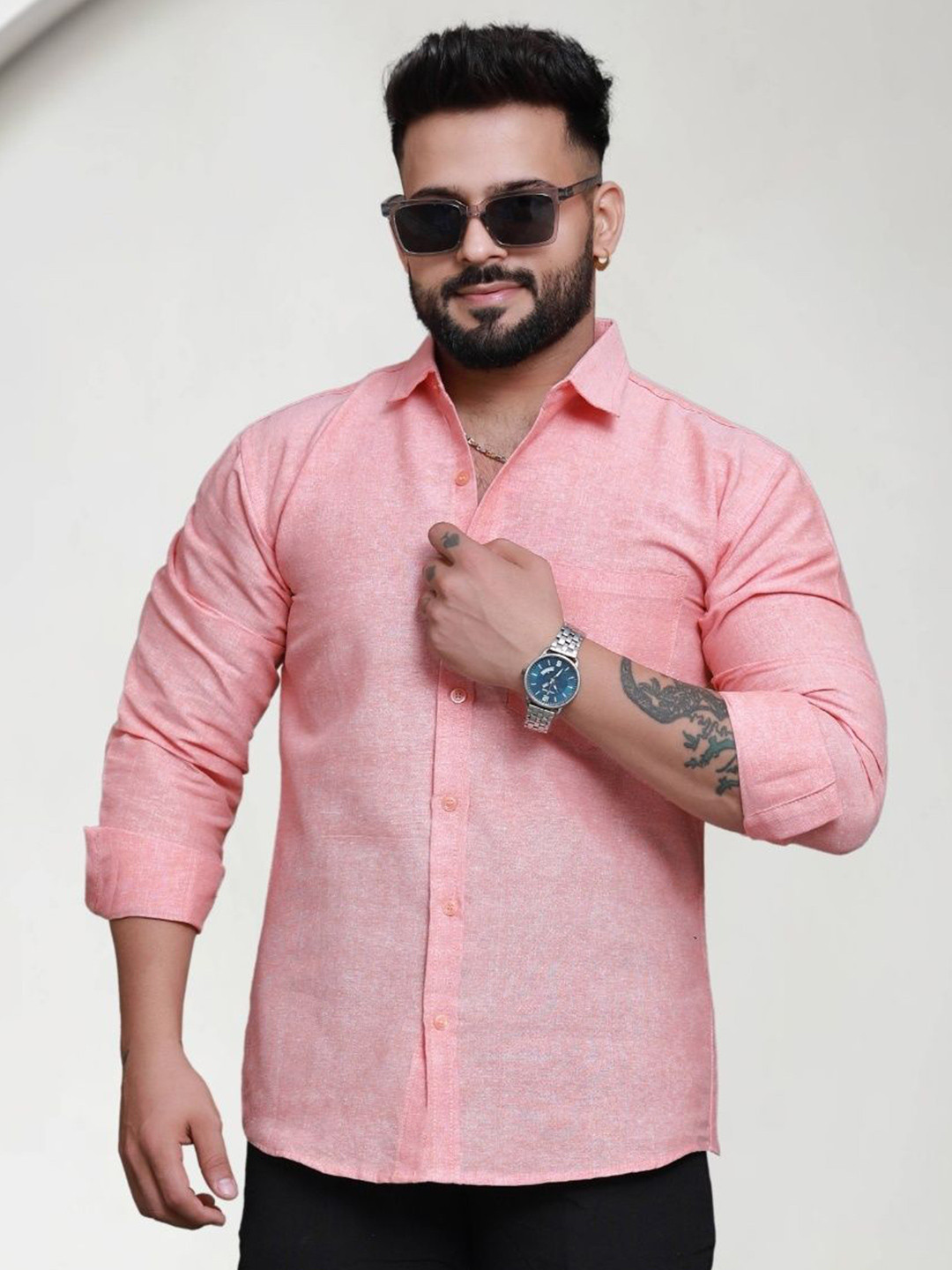 RAI's Men Comfort Fit Solid Spread Collar Casual Shirt