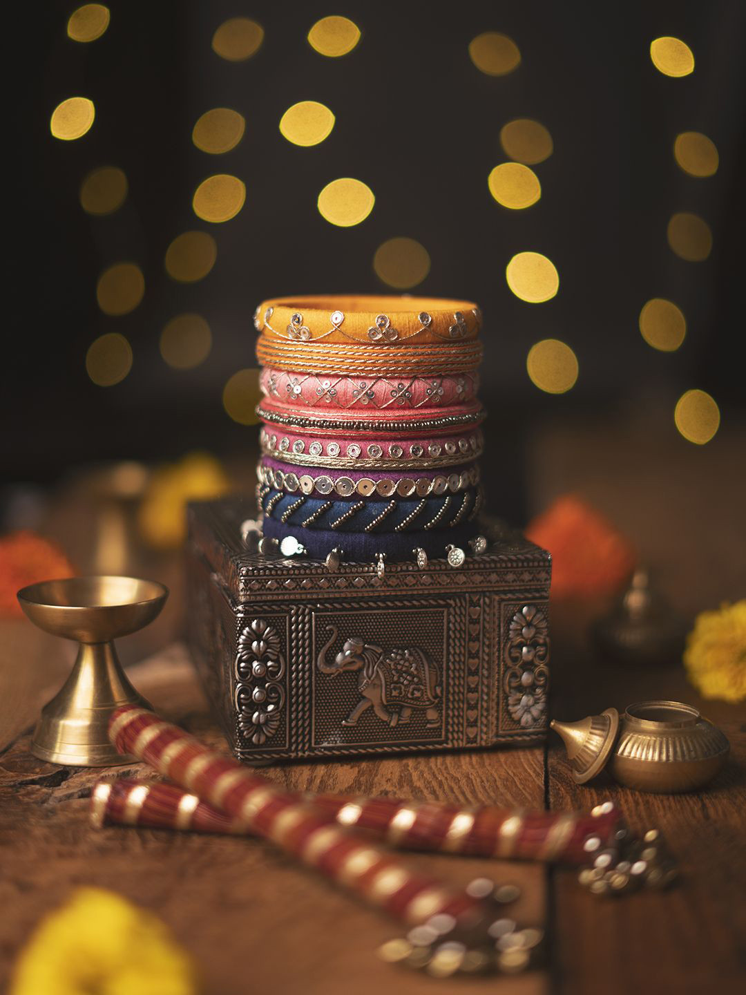 Taasha Craft Set Of 8 Artificial Beaded Thread Work And Sequence Bangles