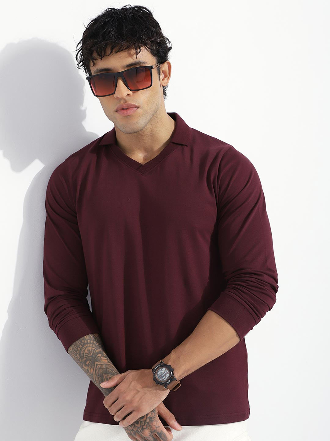 DILLINGER Men Regular Fit Long Sleeve Solid V-Neck Collar Tshirt