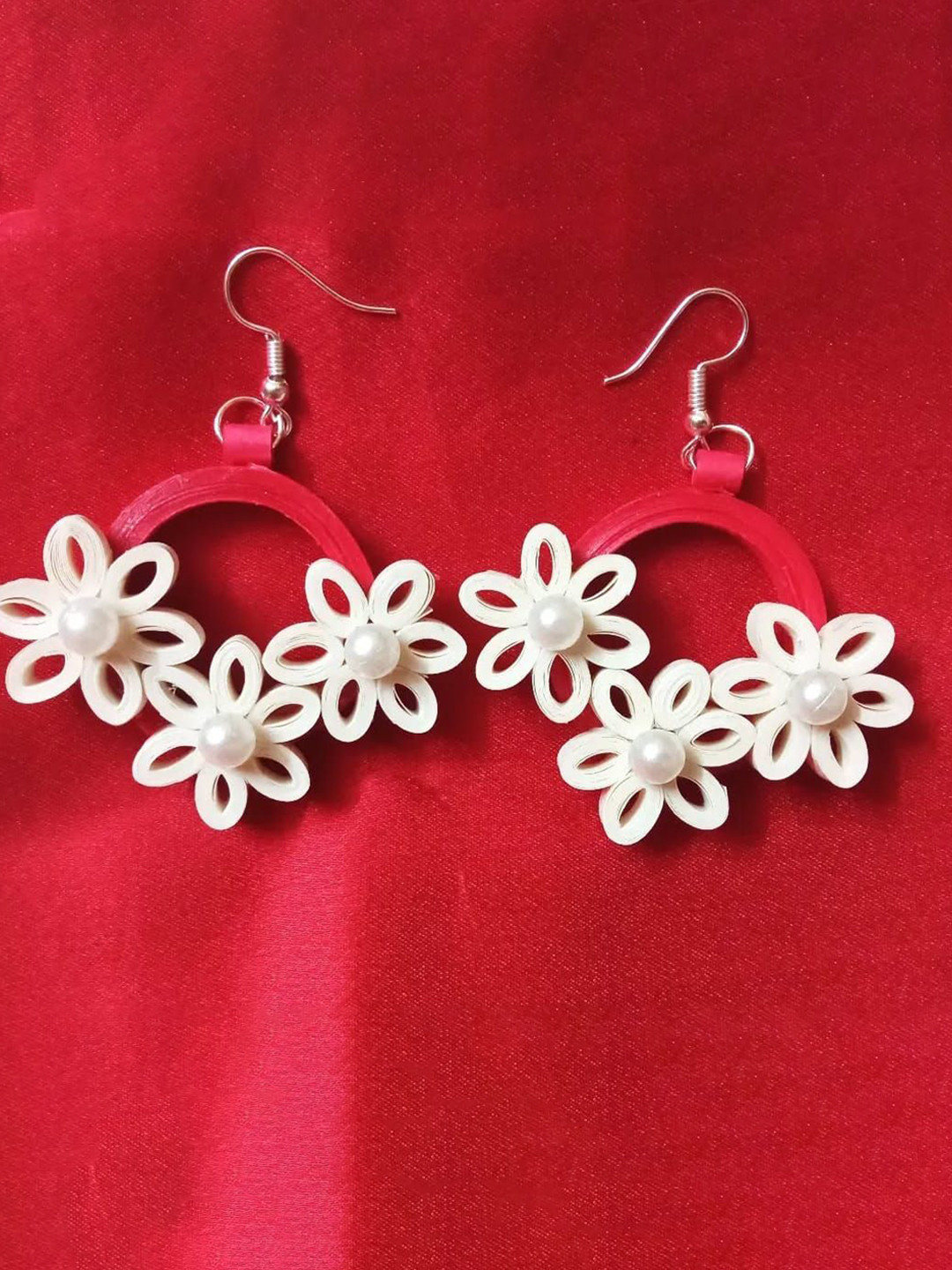 Slay Jewellery Pearls Beaded Cicular Shapd Drop Earrrings