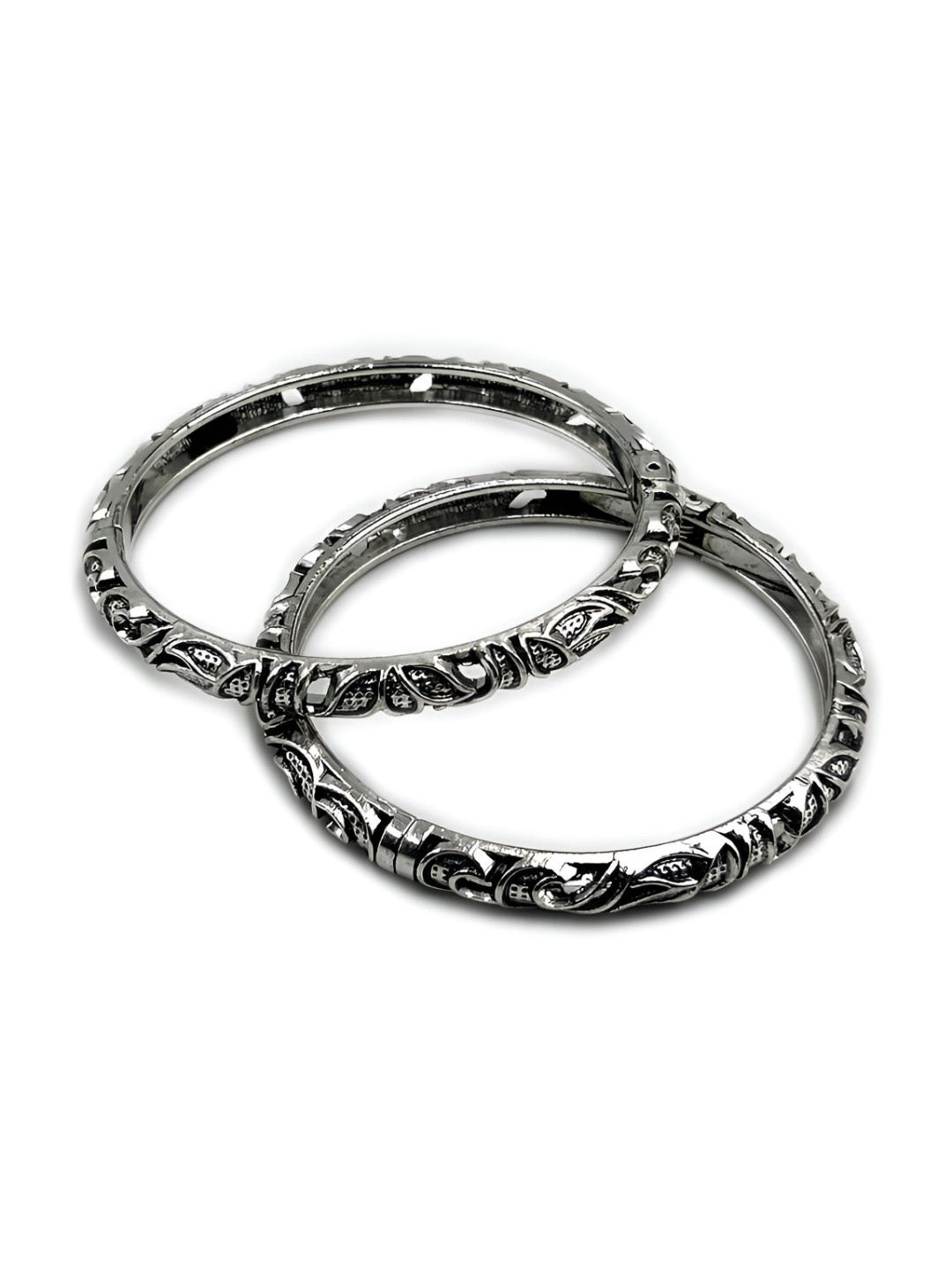 The Style Courtyard Set Of 2 Silver-Plated Bangles