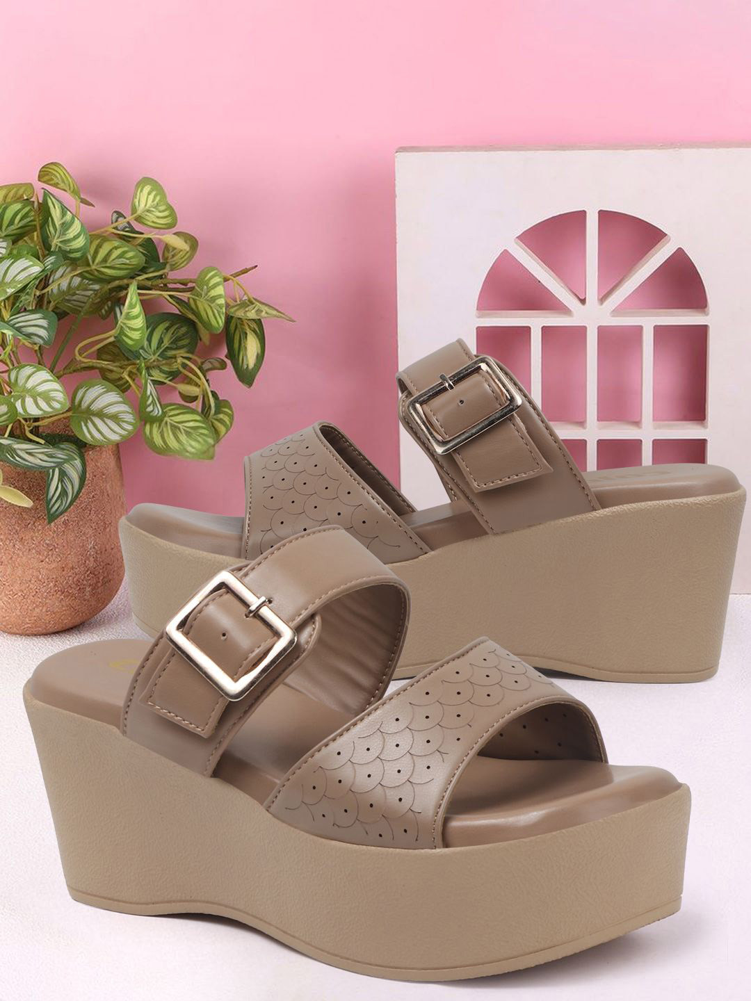 Colo Platform Heel Sandals with Buckles