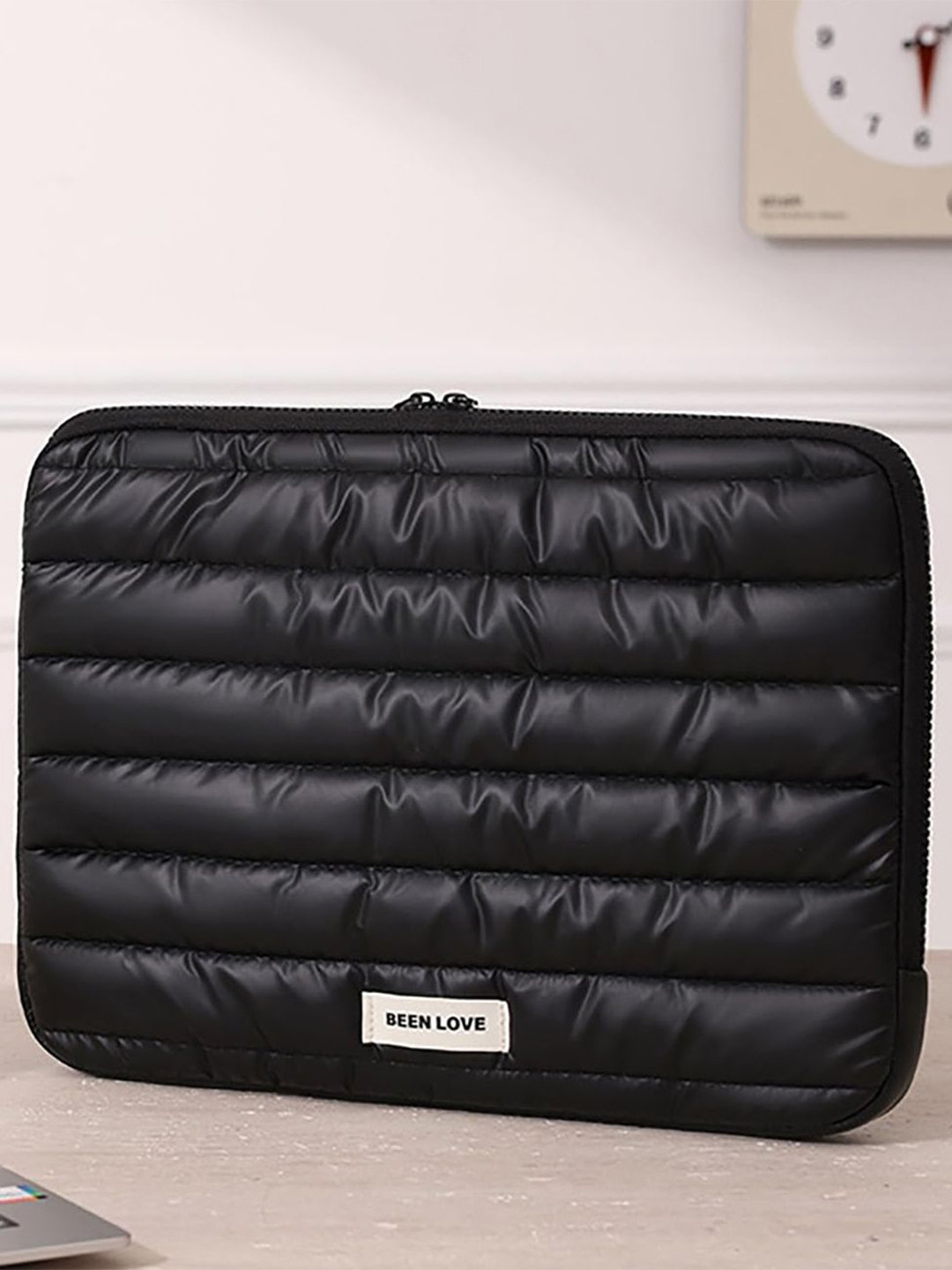 HOUSE OF QUIRK Women Self Design Striped Waterproof Laptop Bag