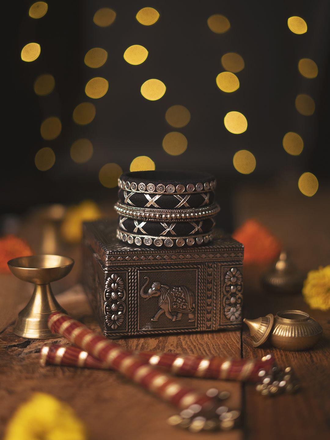 Taasha Craft Set Of 5 Thread Work And Sequence Bangles