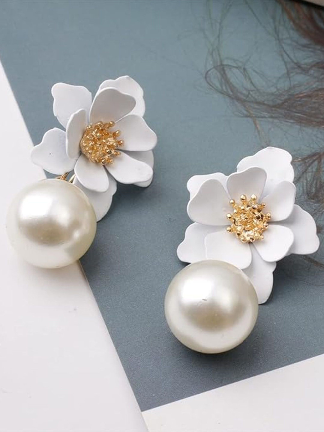 Aryee Sterling Silver Onlyx Studded And Pearls Beaded Floral Shaped Drop Earrings