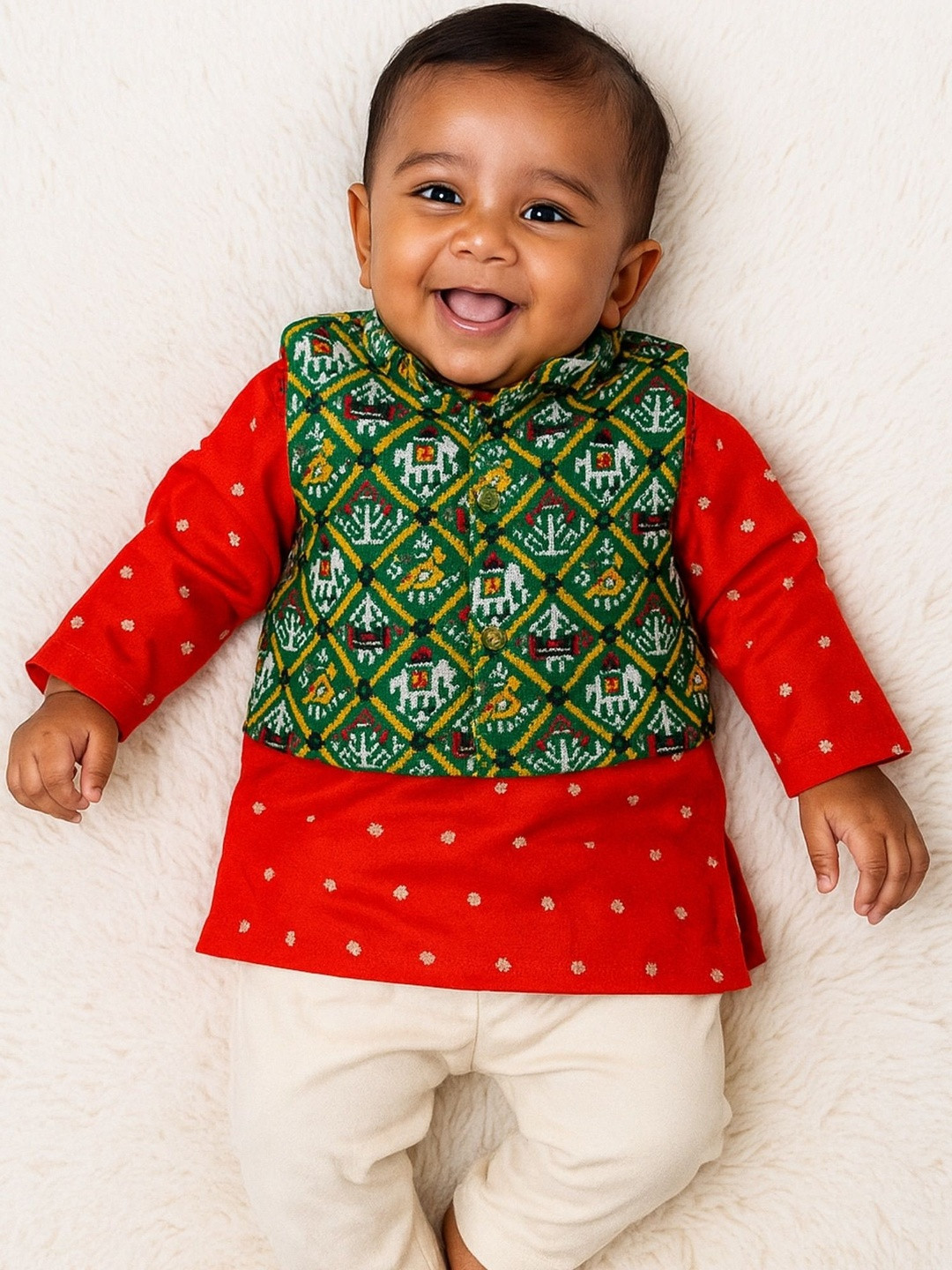 Sangria Kids Boys Red & Green Pure Silk Printed Kurta With Pyjamas