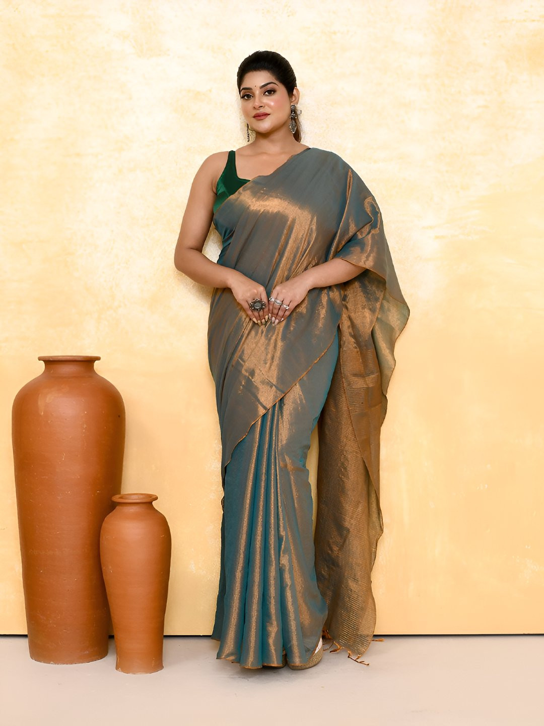 Ruuprekha Pure Tissue Zari Saree