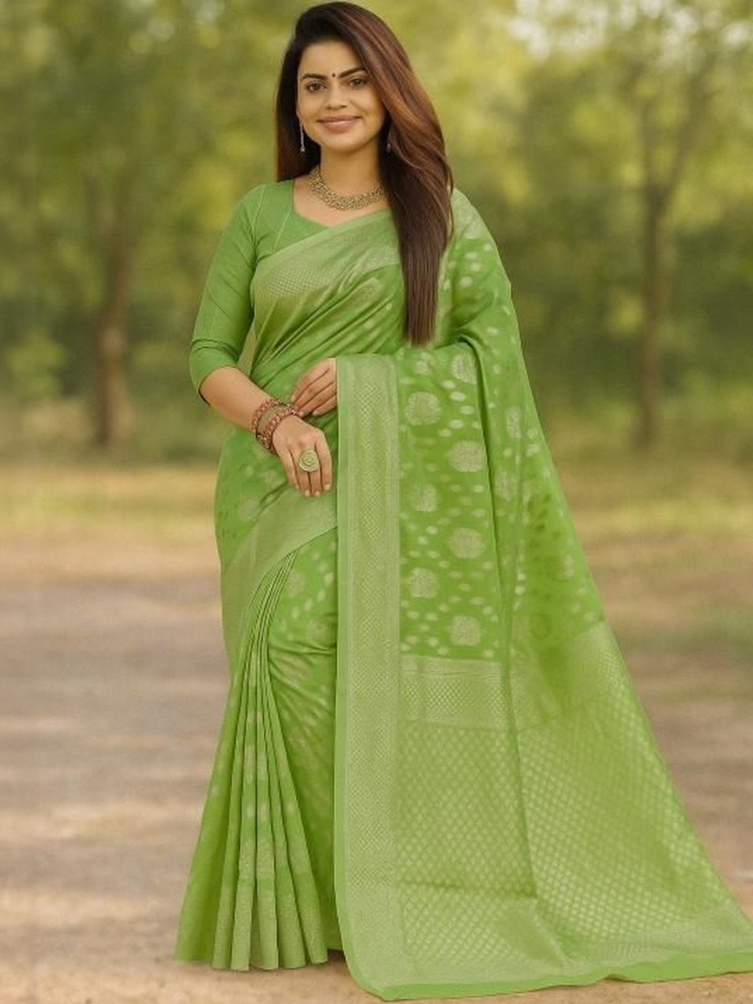 Moda Rapido Women Woven Design Pure Cotton Saree