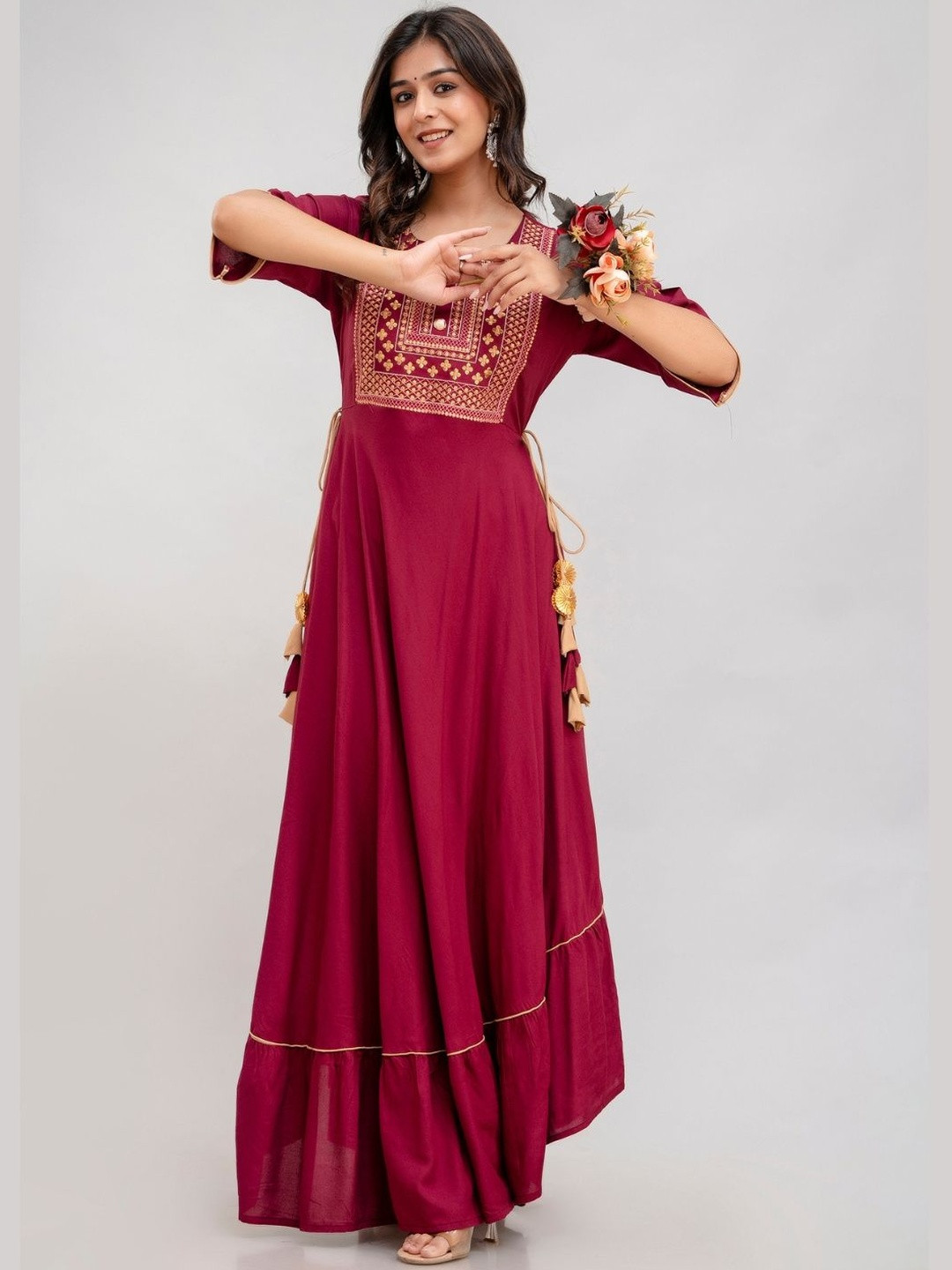 HERE&NOW Women Maroon Viscose Rayon Anarkali Kurtas