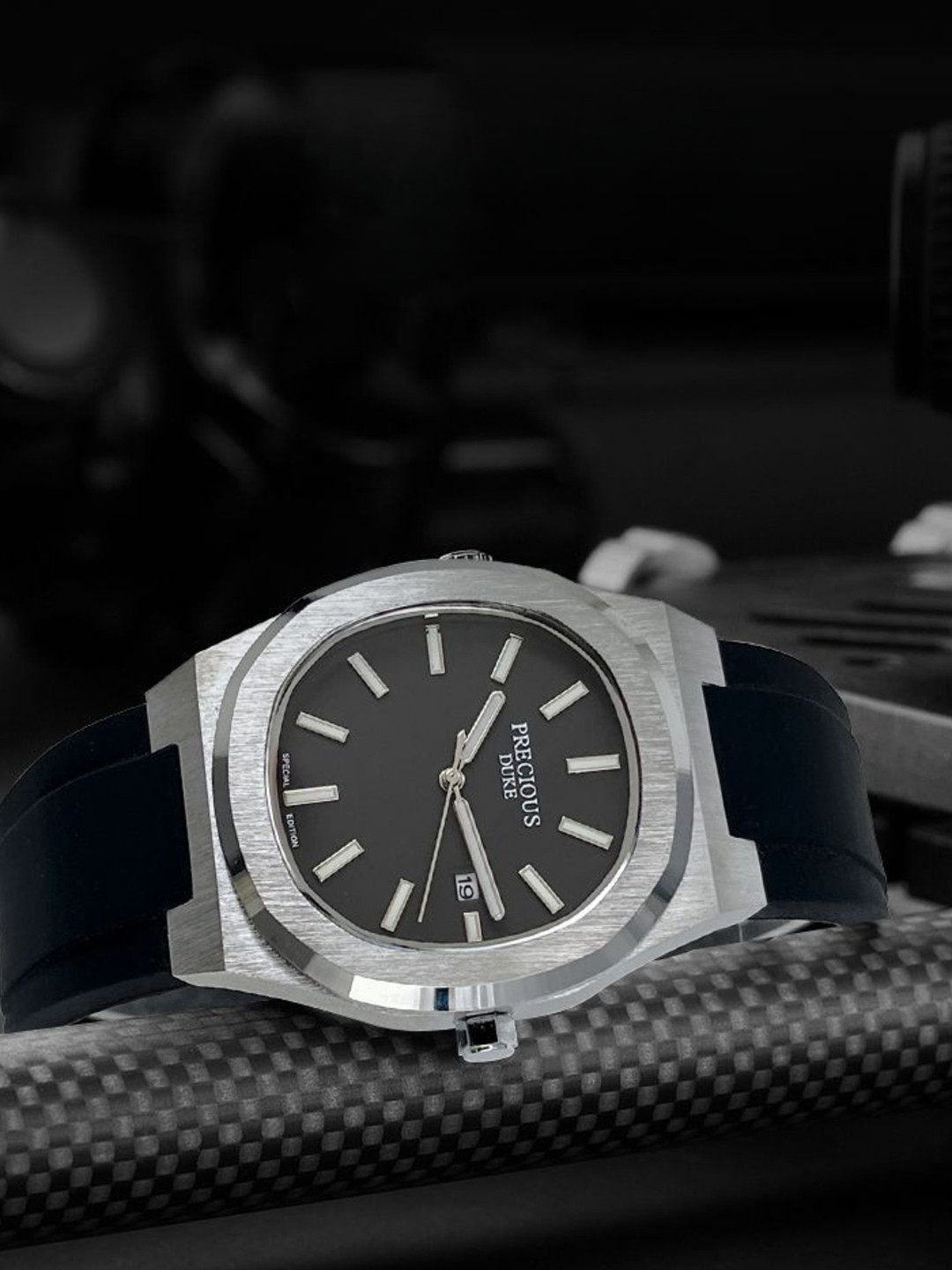 Precious Duke Unisex Silicone Strap Round Pointer Quartz Watch WTH_858478706745_PD