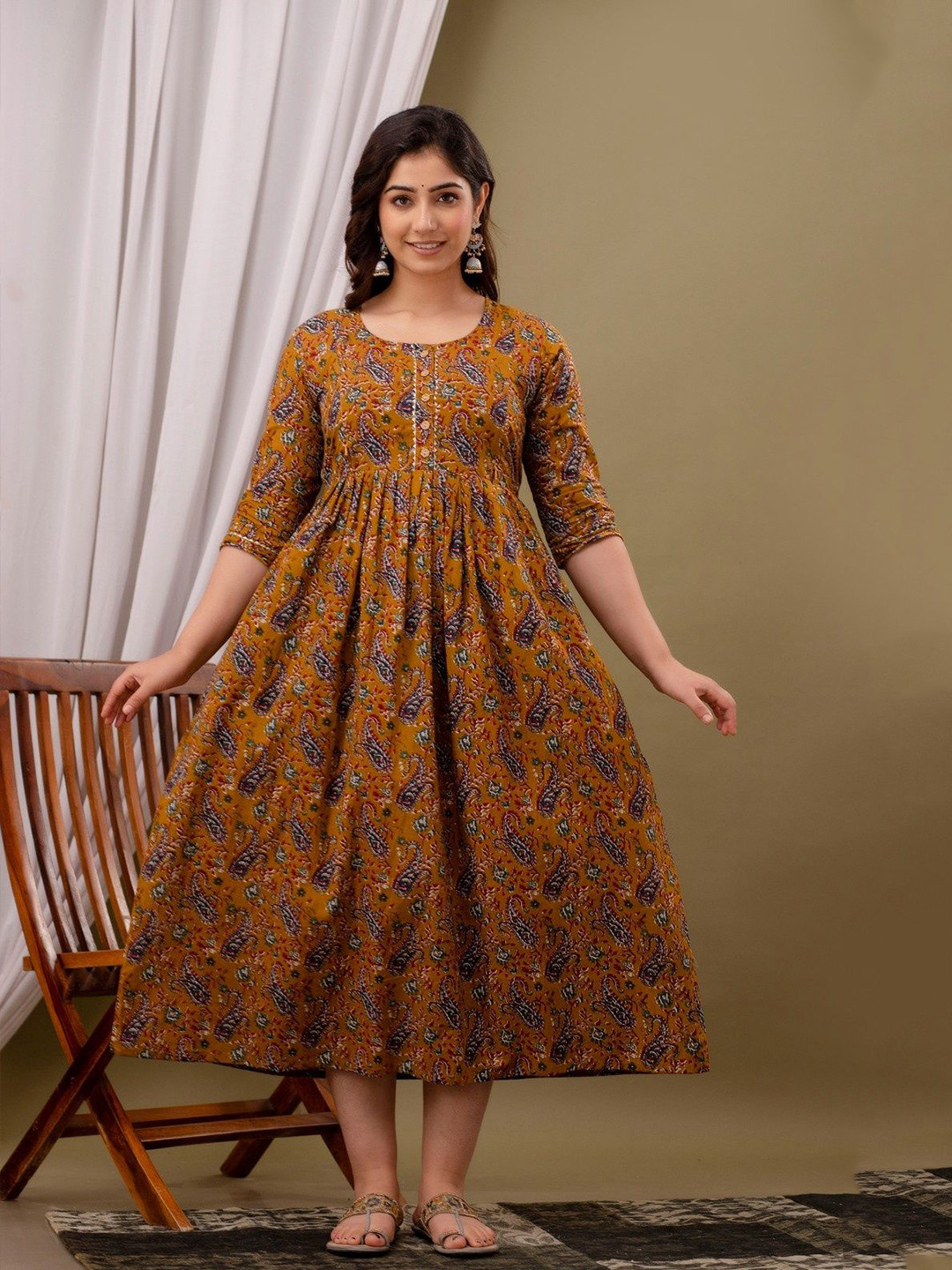 FASHION SWAG Floral Printed Gotta Patti Maternity Cotton Anarkali Kurta