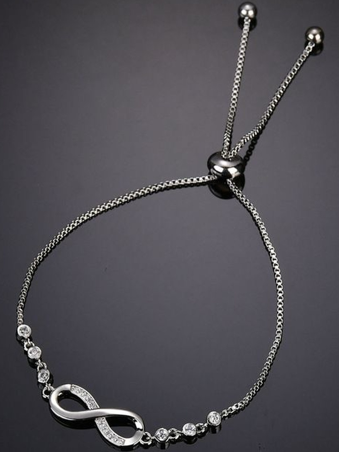 TheVineGirl 2 Pcs Heart Shape Magnet Bracelet