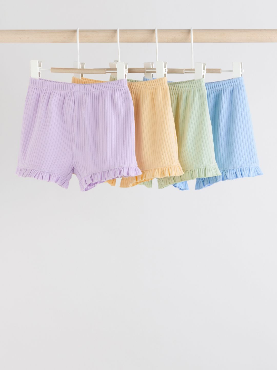 NEXT Set of 4 Infant Girls Ribbed Frill Hem Shorts
