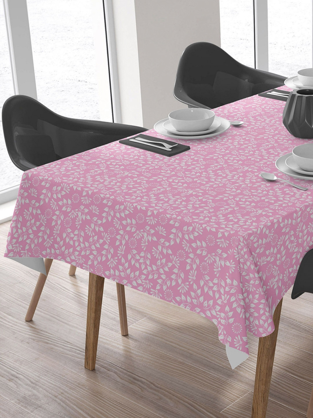 HOME COLORS.IN Pink Floral Cotton 6-Seater Table Cover