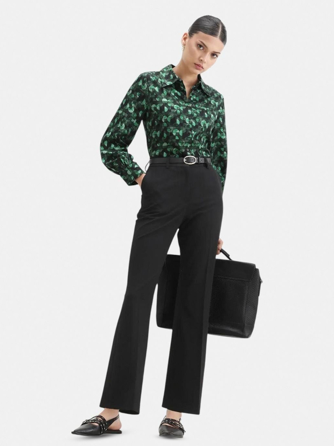 RAREISM Women Flare Black Primary Relaxed Pleated Trousers