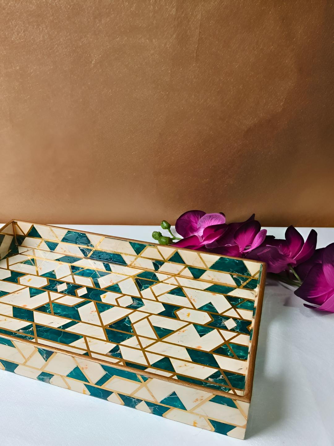 THE HOME CO. Green Dishwasher And Microwave Textile Design Enamel Safe Serving Tray