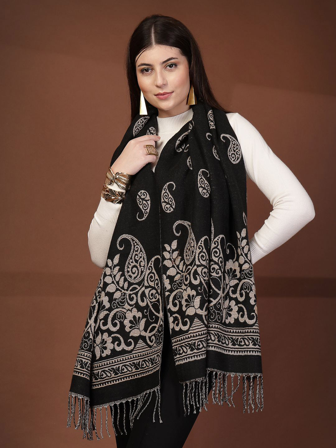 Mafadeny Paisley Pattern Shawl With Fringe Border