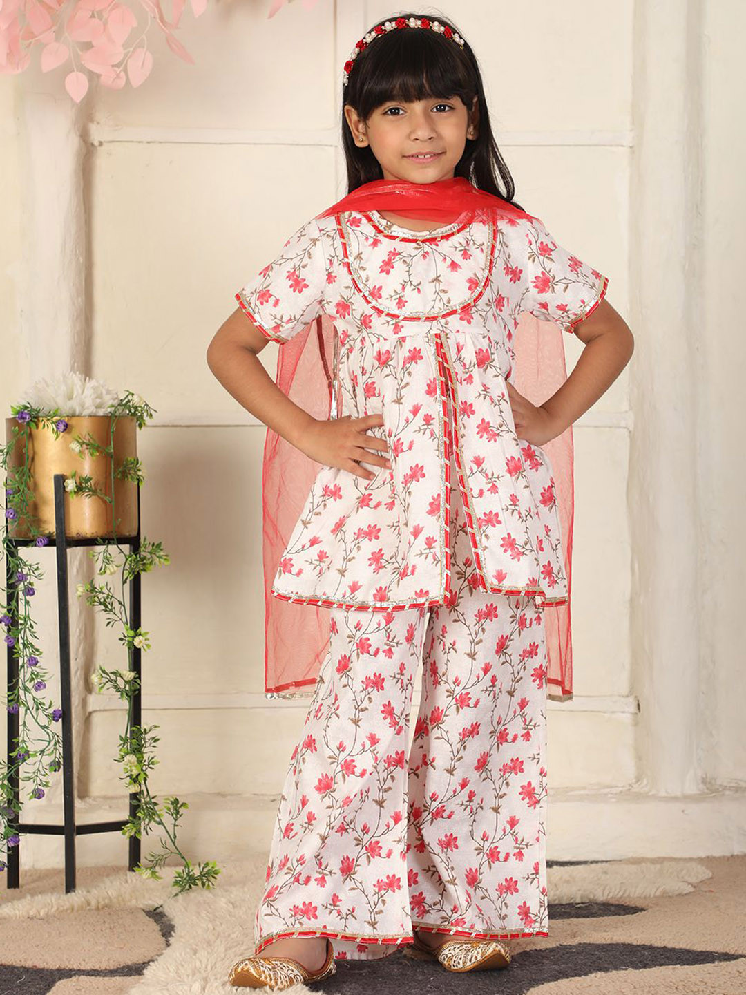 Cutiekins Girls Floral Printed A-Line Kurta with Palazzos & Dupatta