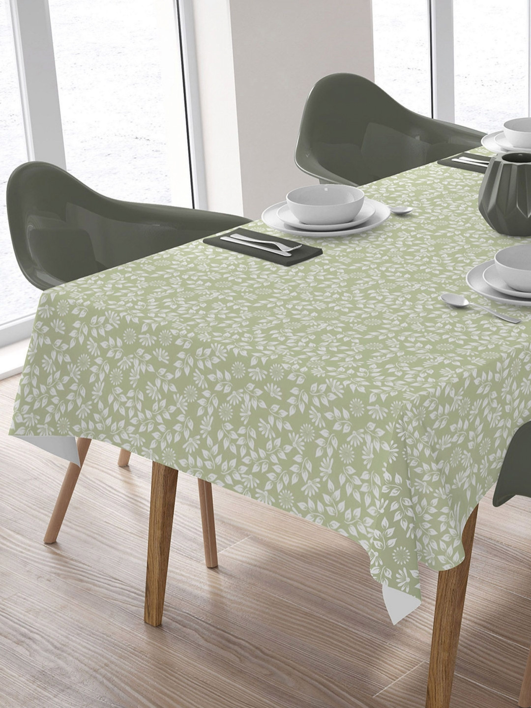 HOME COLORS.IN Green Floral Cotton 4-Seater Table Cover