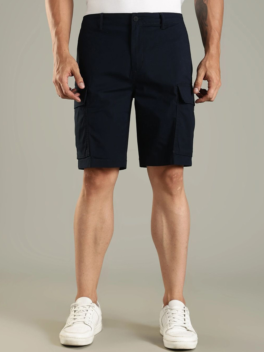 Tommy Hilfiger Men Mid Rise Cargo Shorts