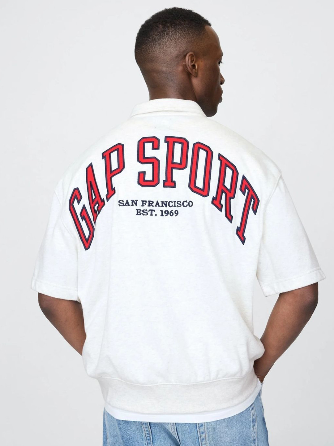 GAP Men Typography Printed Half-Zip Sweatshirt