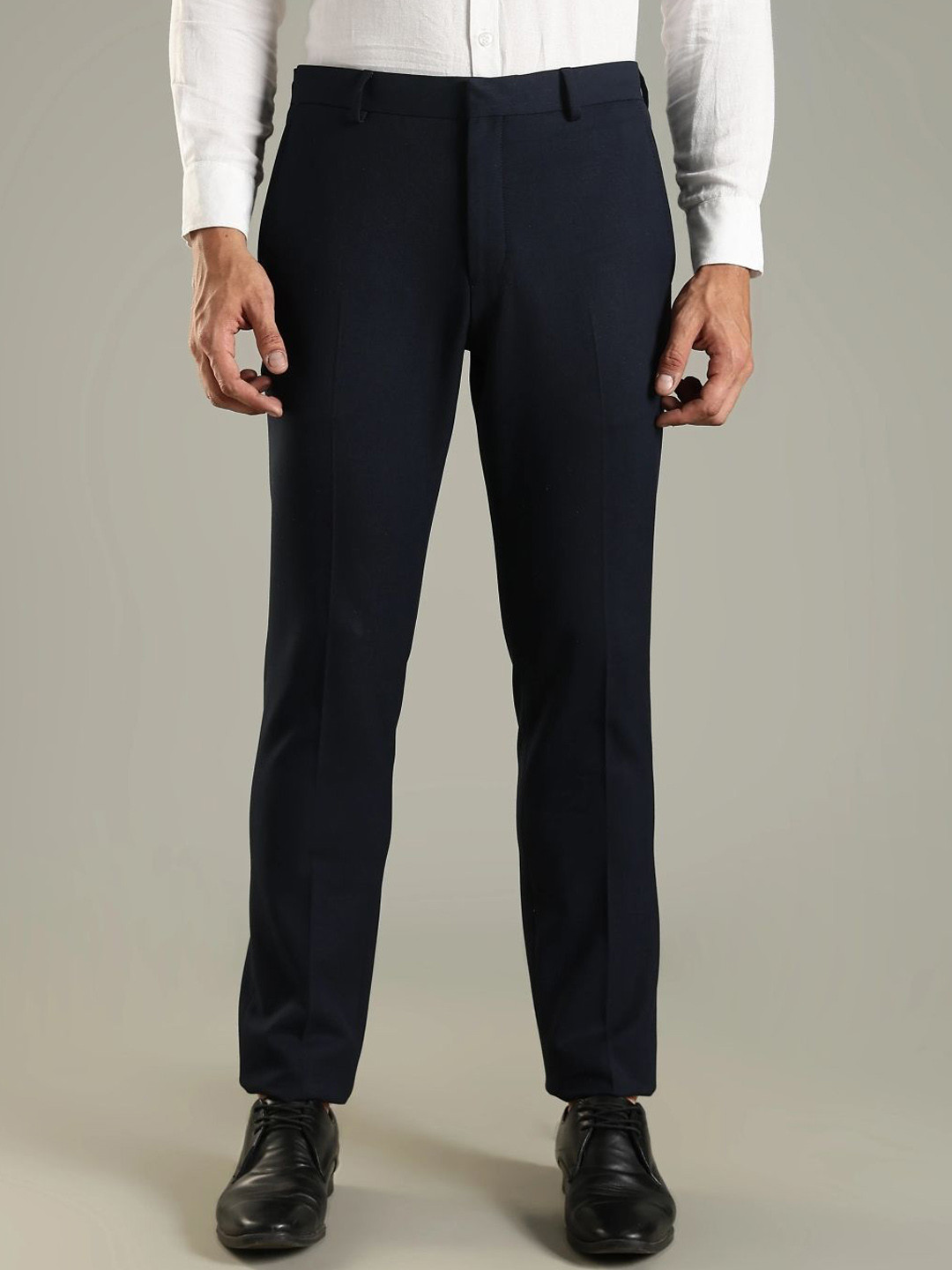 Tommy Hilfiger Europe Men Textured Mid-Rise Formal Trousers
