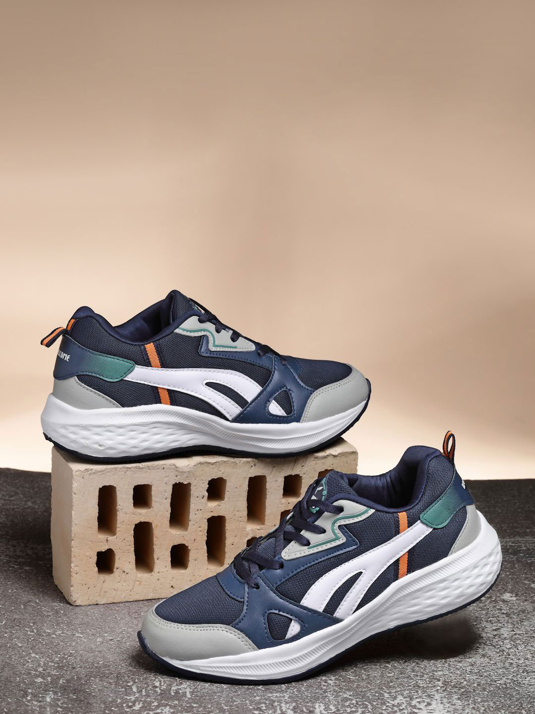 WELCOME Men Lace-Ups Walking Non-Marking Shoes