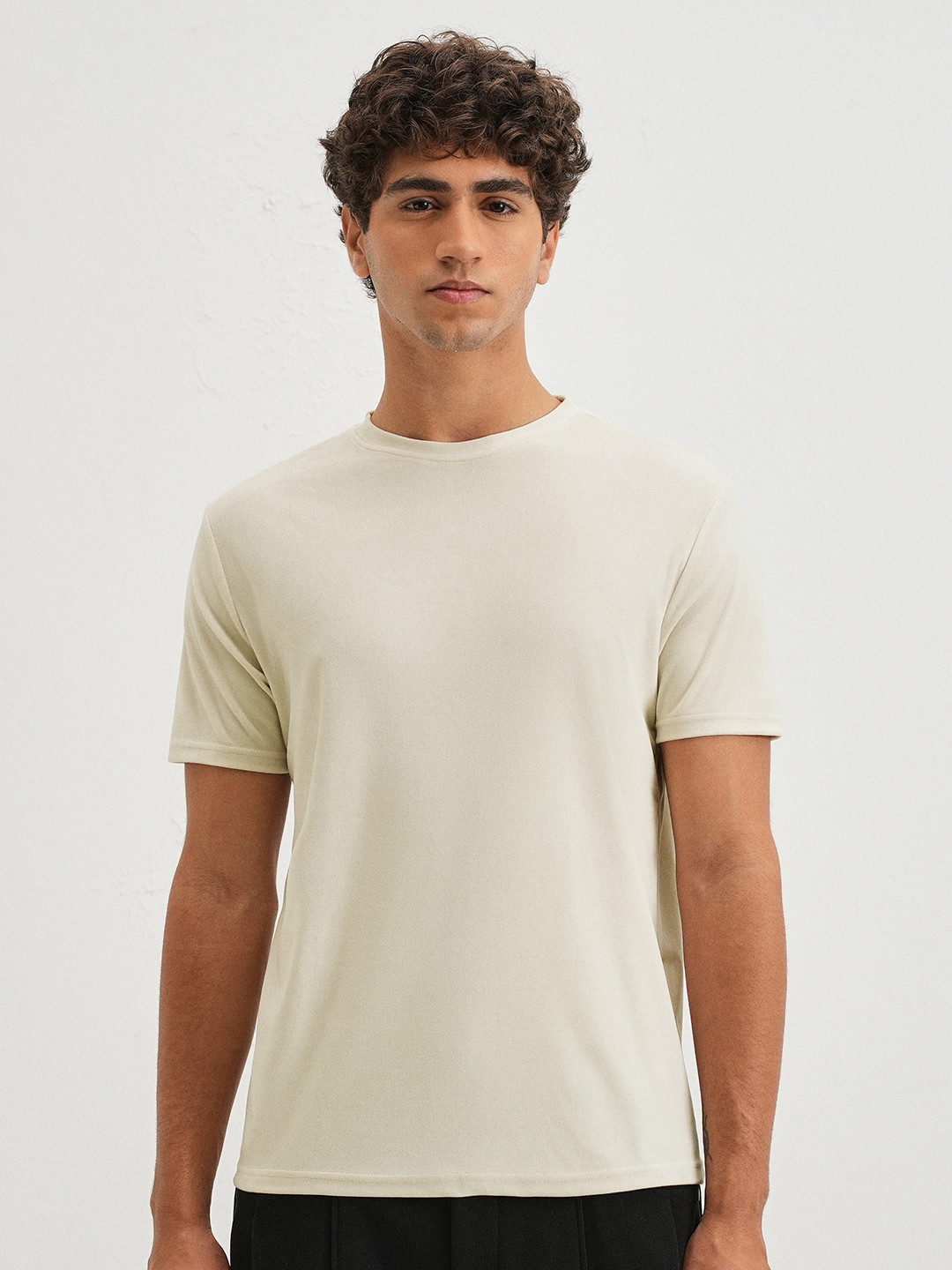 Banana Club Round Neck Slim Fit T-shirt