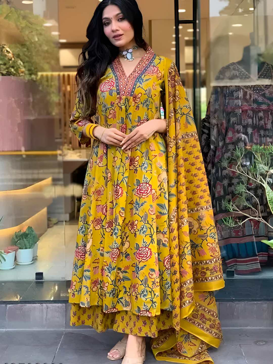 PinkLabel Women Floral Printed V-Neck Pleated Anarkali Kurta with Palazzos & Dupatta