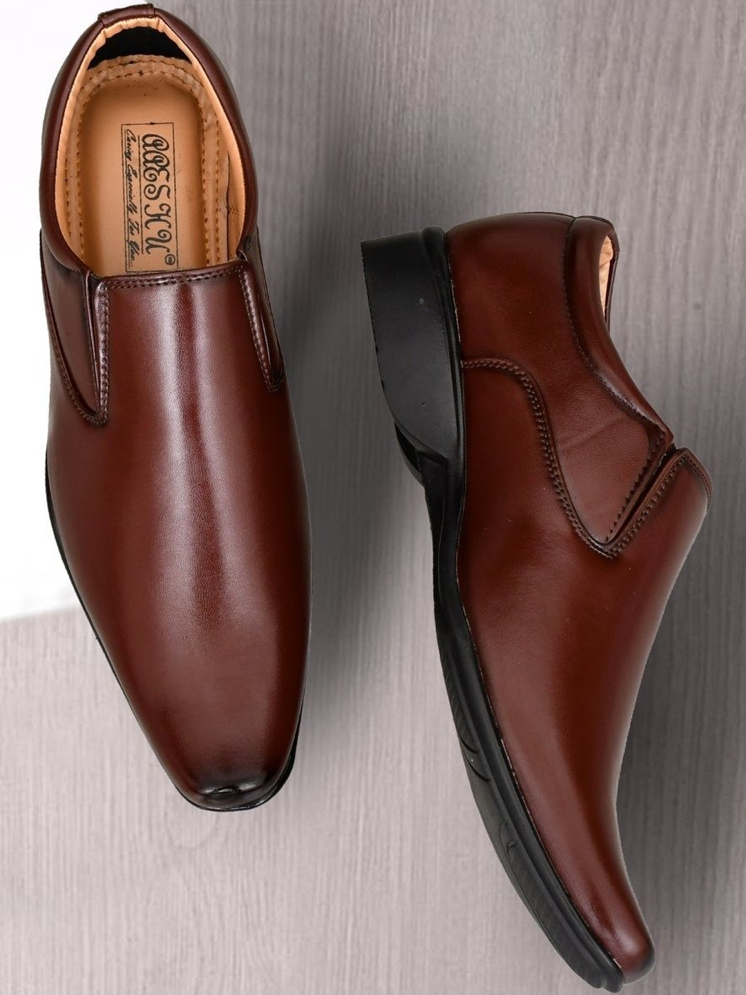 Men Brown Lightweight Formal Shoes