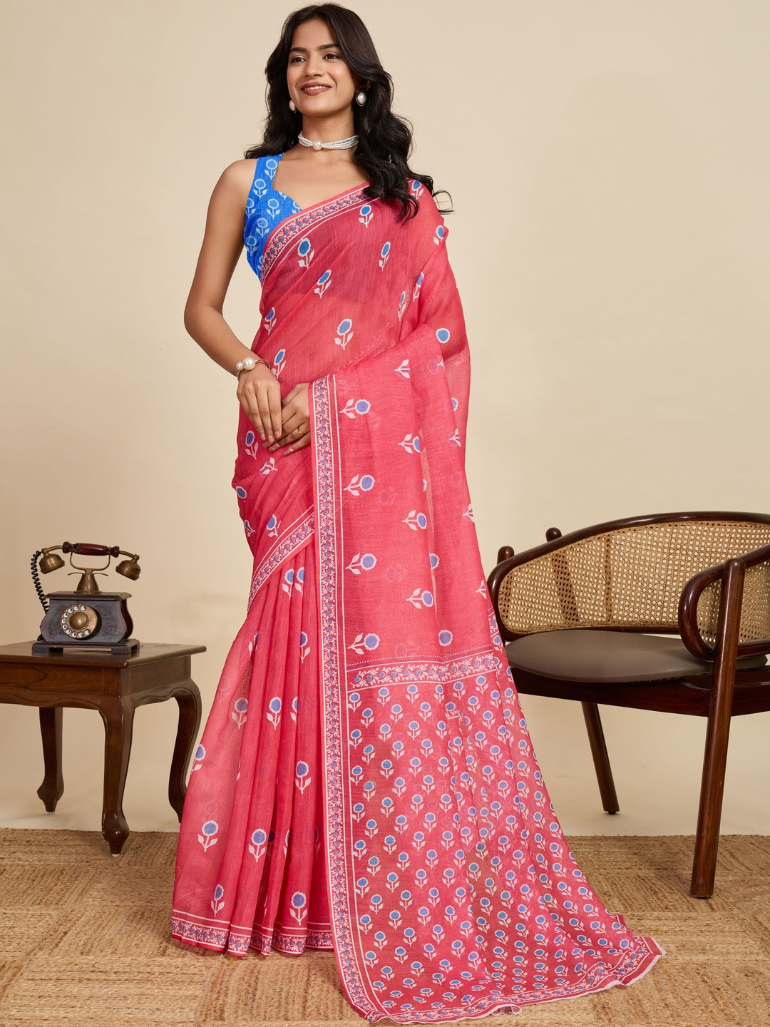 all about you Floral Printed Pure Linen Saree With An Unstitched Blouse