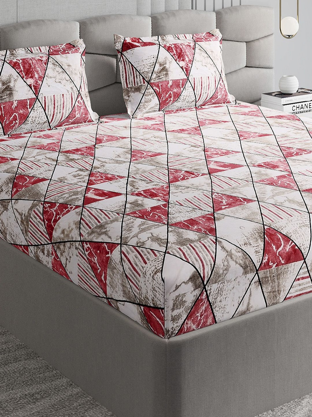 Monte Carlo Red & Grey Geometric 210 TC King Bedsheet Set 2.5 m x 2.75 m 247 GSM