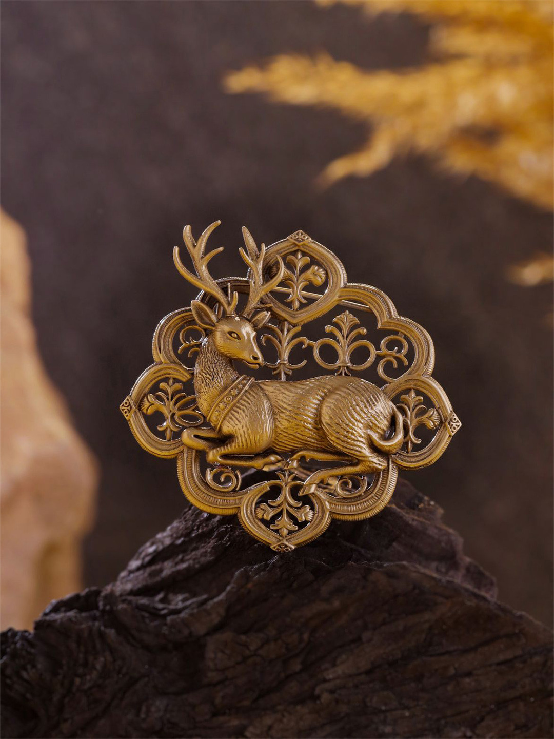 COSA NOSTRAA Men Noble Stag Statement Brooch