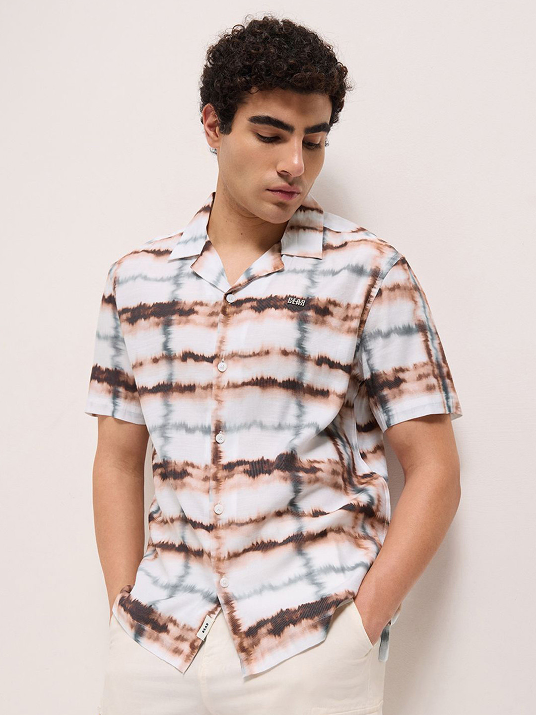 THE BEAR HOUSE Men Relaxed Fit Dyed Cuban Collar Pure Cotton Casual Shirt