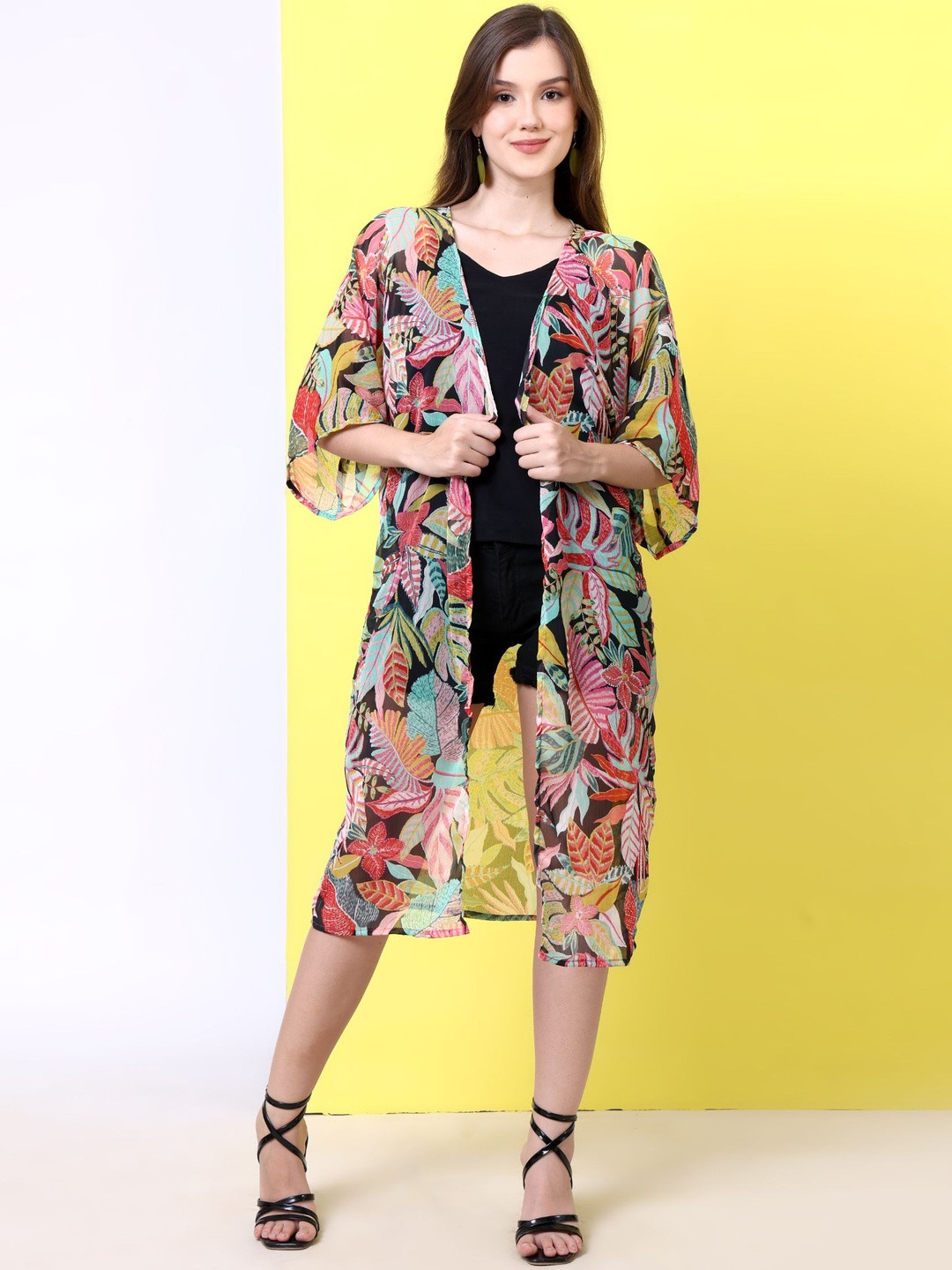 Punnu Women Multicolor Chiffon Tropical Floral Printed Shrug
