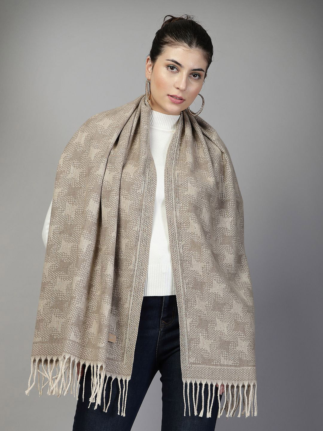 Mafadeny Women Printed Woolen Stole with Fringe edge