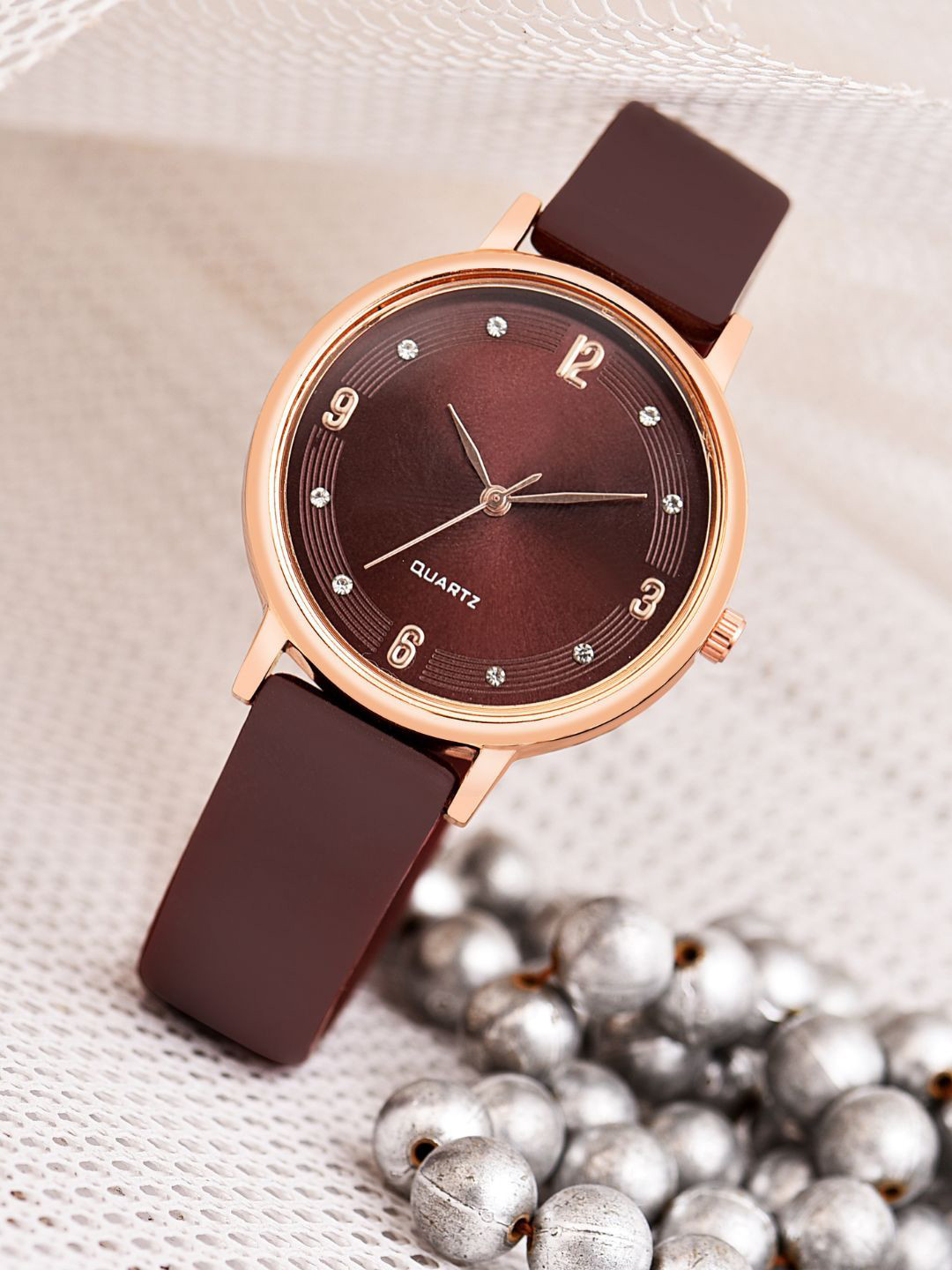 PAPIO Women Embellished Dial & Leather Straps Analogue Watch OP-139_MAROON