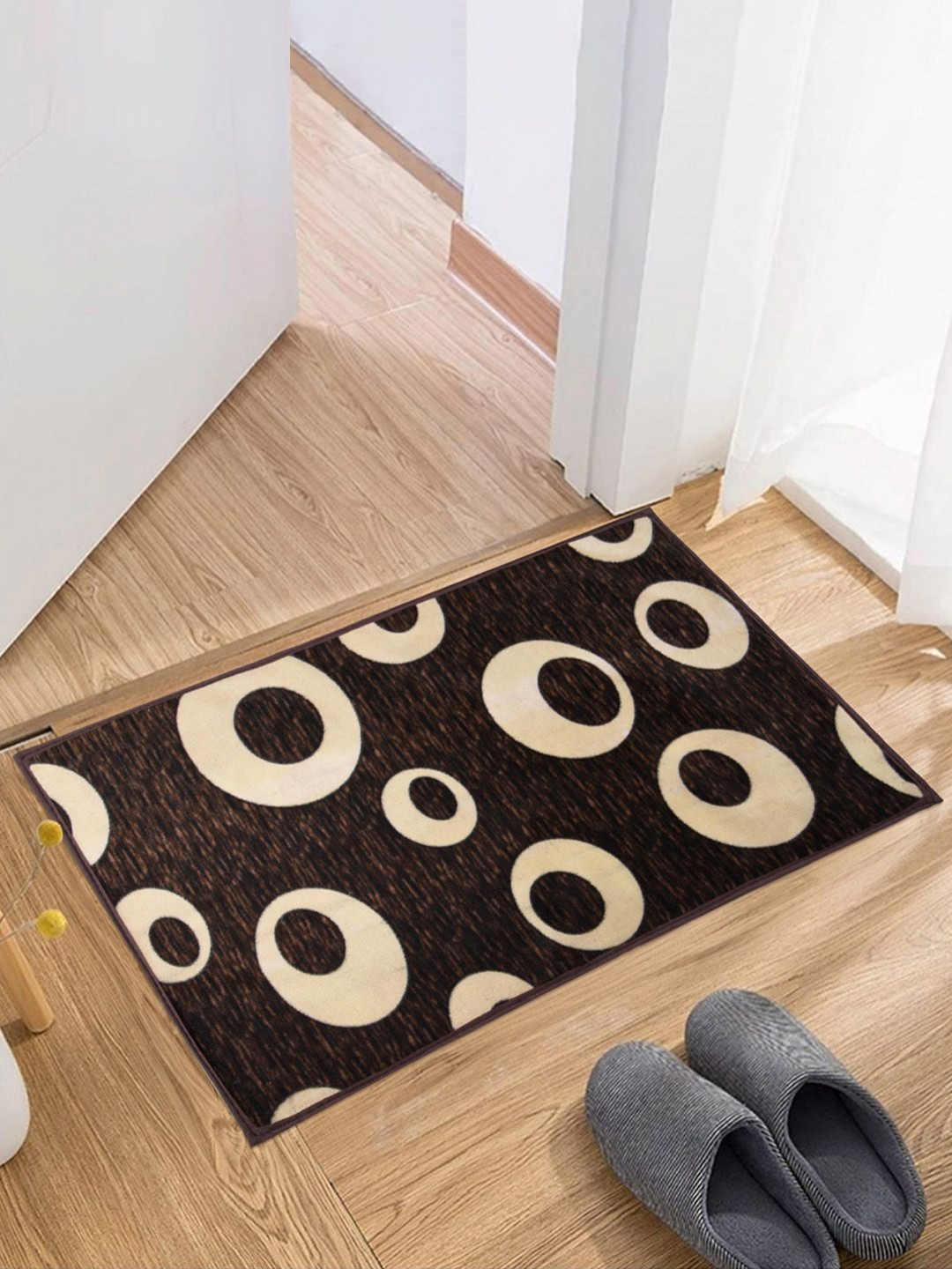 Aura  Brown & Beige Circle-Design Anti-Skid Doormat