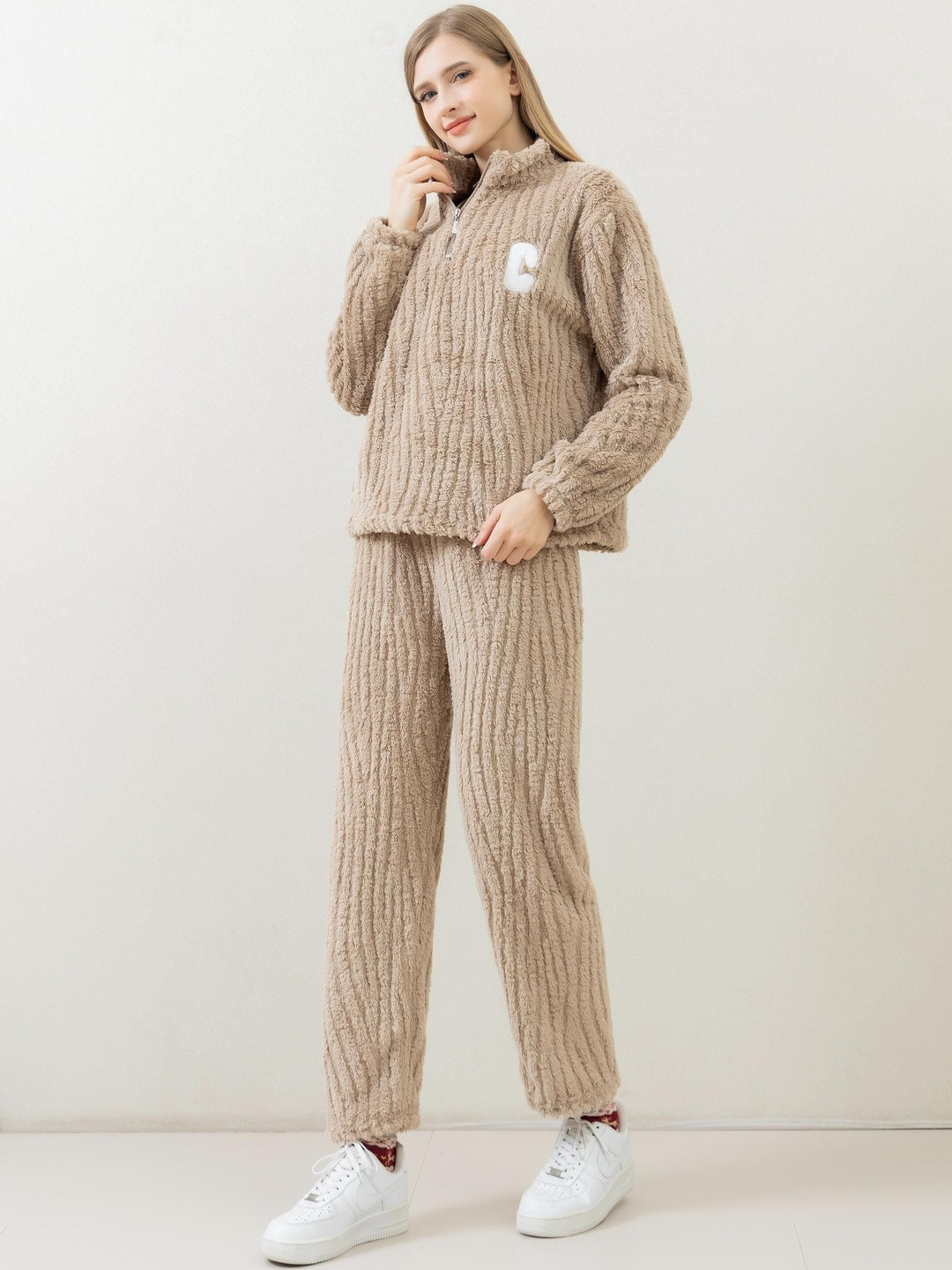 Lugo Women Brown Hood Wool Blend Solid Long Sleeves Casual Co-Ords