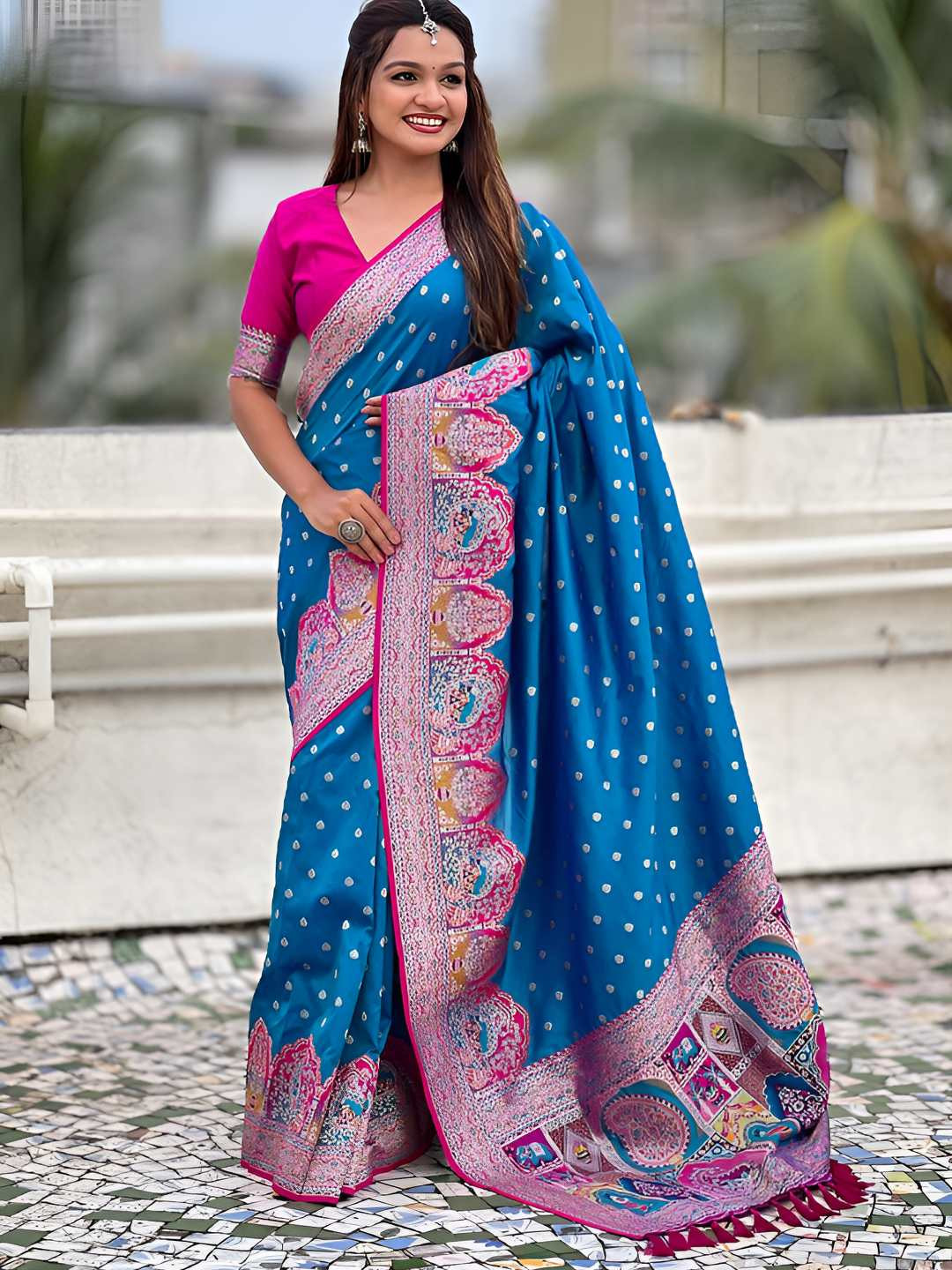 Kalaashree Ethnic Motifs Zari Pashmina Heavy Work Saree