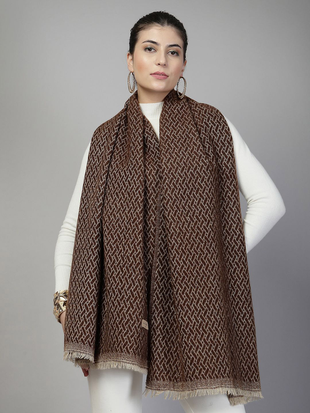 Mafadeny Women Stylish Fringe Edges Woven stole