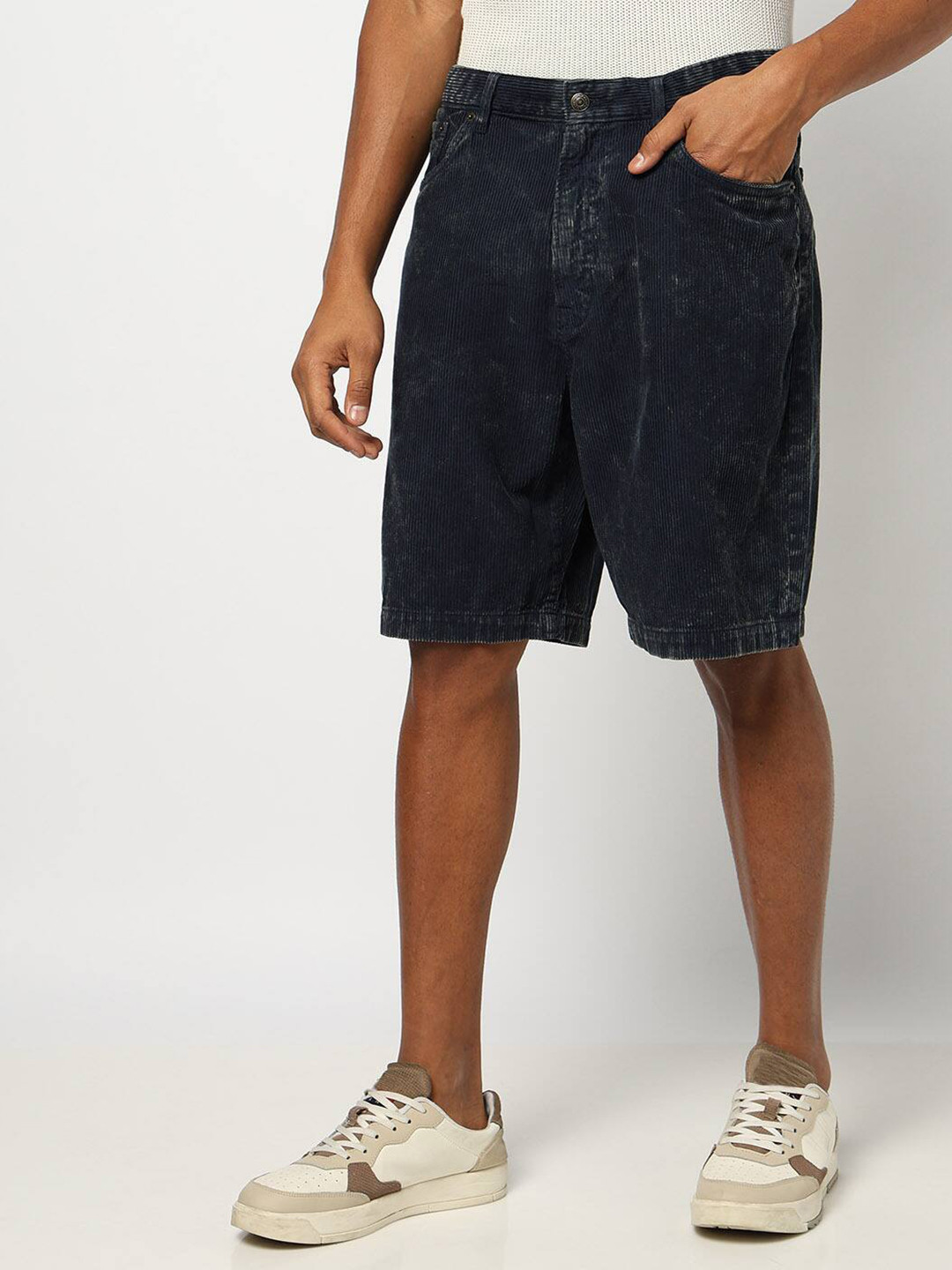 GAP Men Pure Cotton Washed Corduroy Baggy Carpenter Shorts