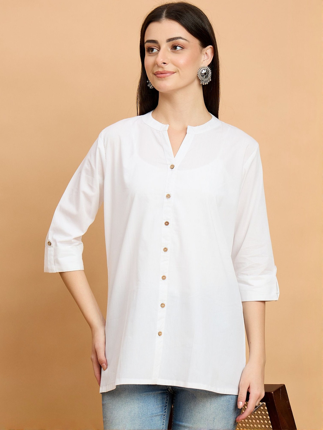 KALINI Women White Solid Mandarin Collar Short Kurti