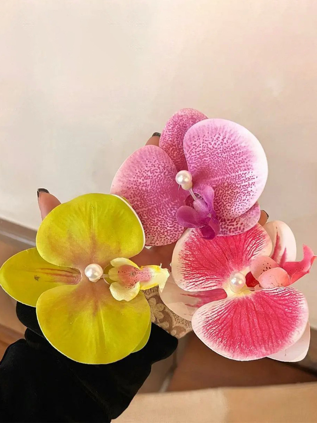 Radhya Accessories Women Set of 3 Orchid Hair Clips